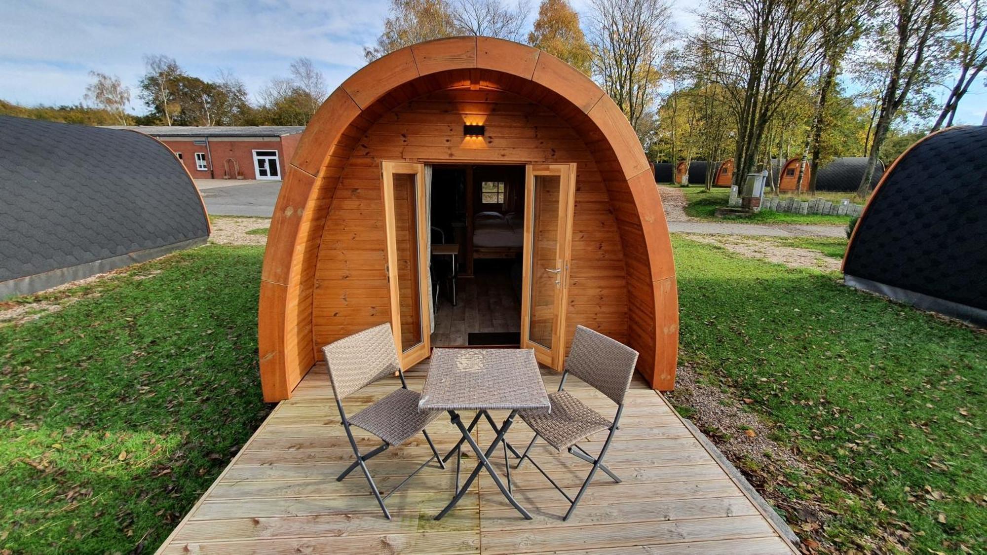 09 Premium Camping Pod Silberstedt Bagian luar foto